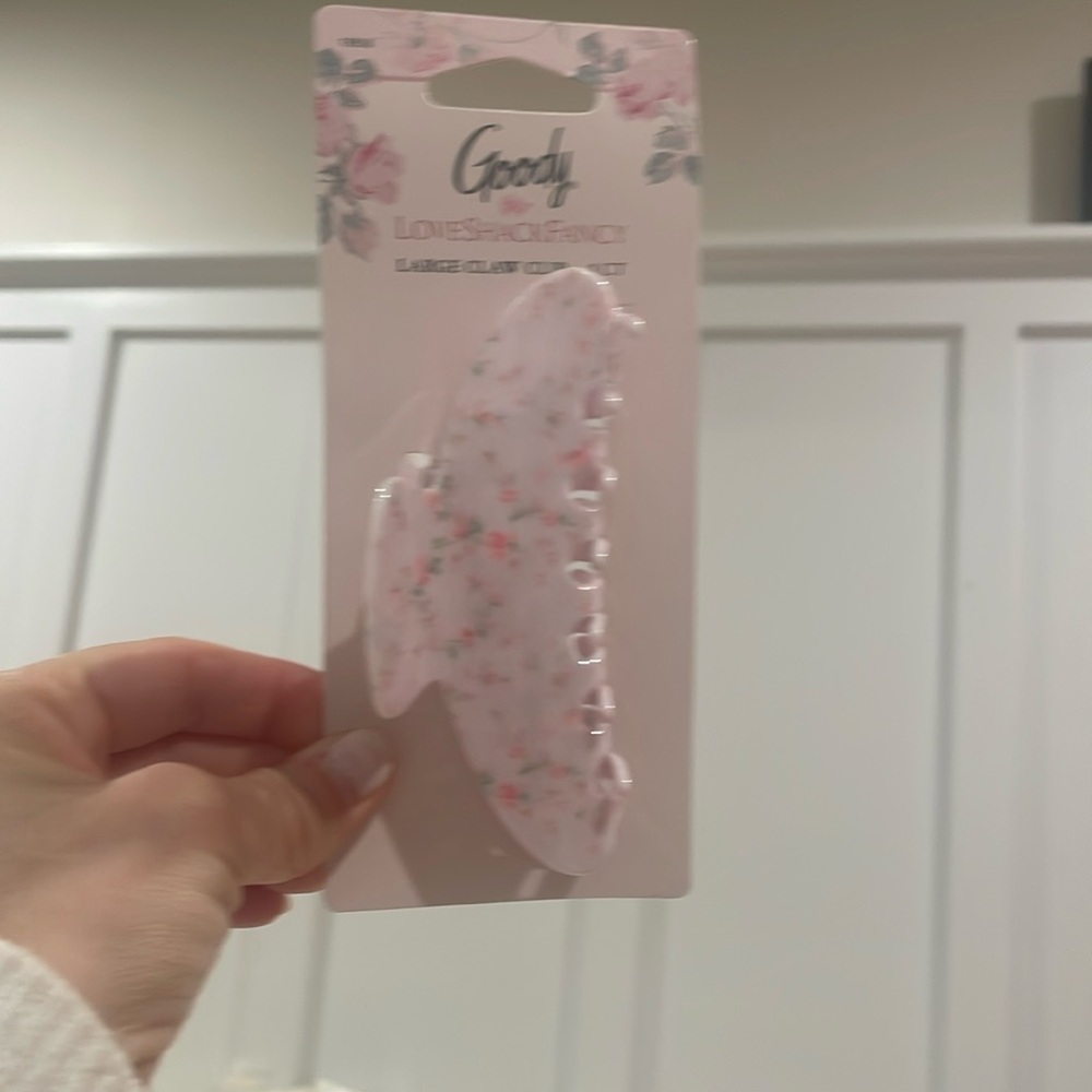 NWT - LoveShackFancy x Goody - Large Claw Clip - English Ivy - Pink